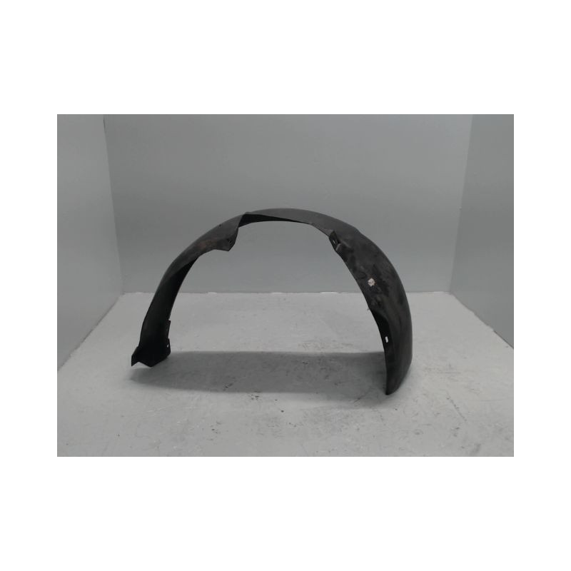 PARE-BOUE AVANT GAUCHE VOLKSWAGEN POLO 99-2001