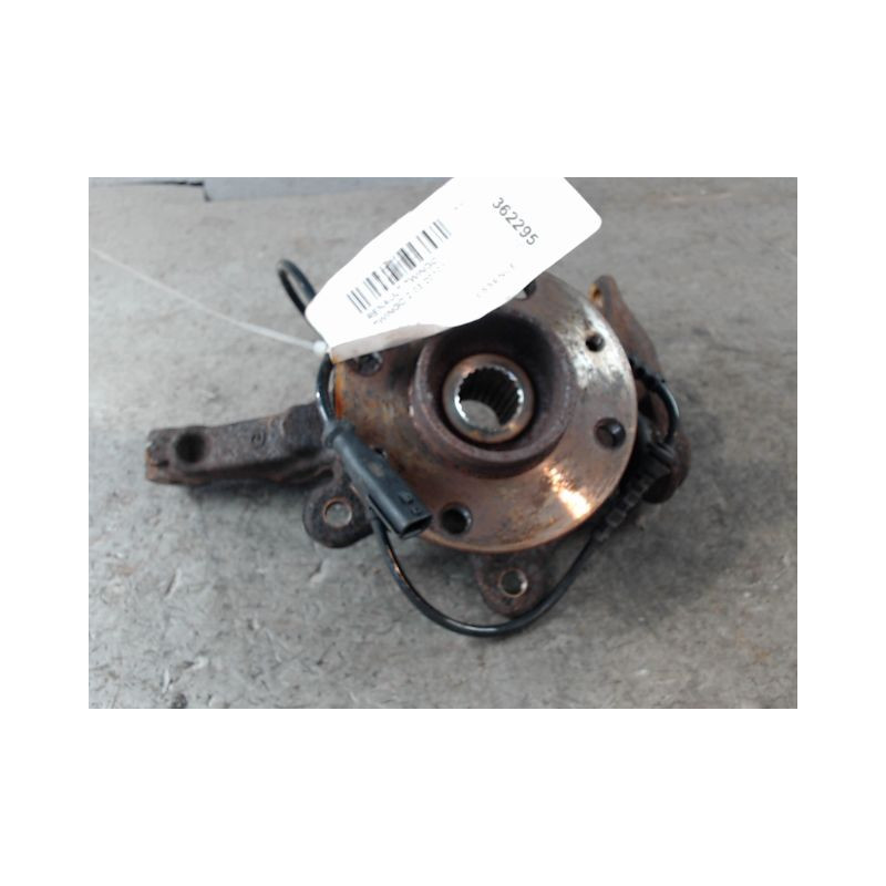 PIVOT AVANT GAUCHE RENAULT TWINGO 2 2010-