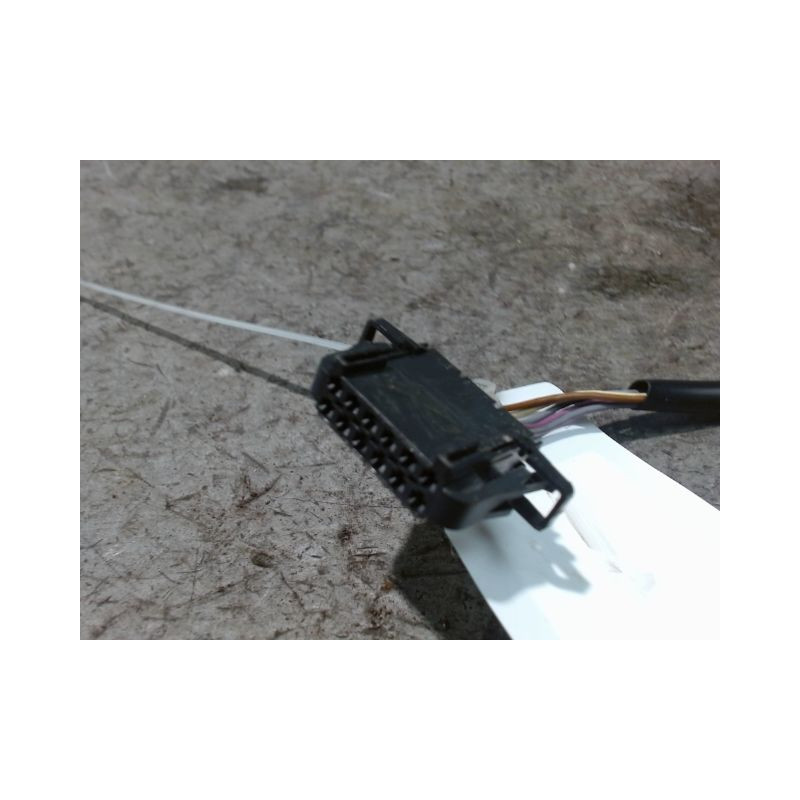 RETROVISEUR EXTERIEUR ELECTRIQUE GAUCHE VOLKSWAGEN PASSAT BREAK 00-05