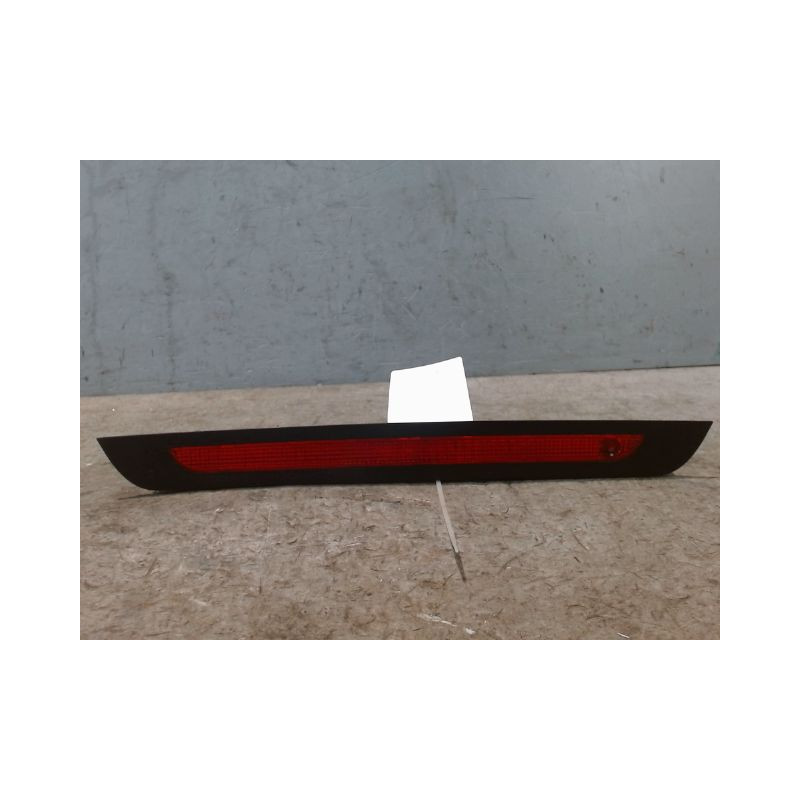 FEUX STOP SUPPLEMENTAIRE CITROEN C3 2005-