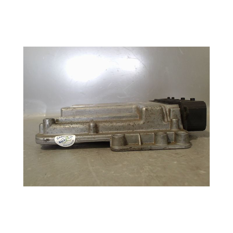 CALCULATEUR MOTEUR PEUGEOT EXPERT TOLE
