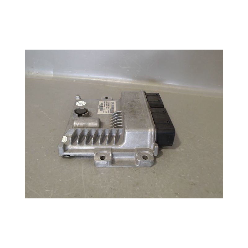 CALCULATEUR MOTEUR PEUGEOT 308 2011-