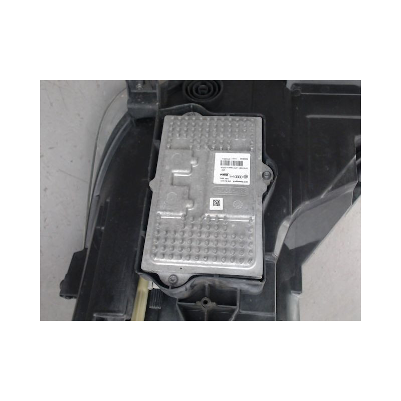 PHARE DROIT SEAT LEON