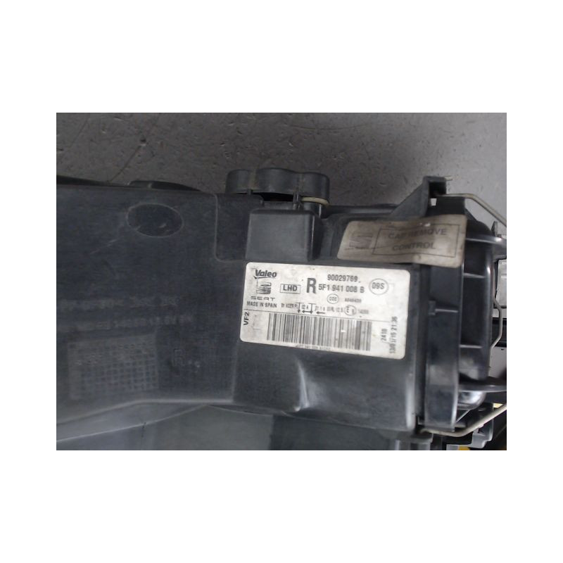 PHARE DROIT SEAT LEON