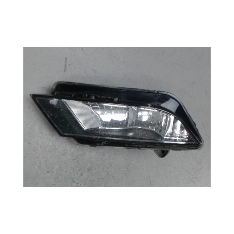 PHARE ANTIBROUILLARD AVANT GAUCHE SEAT LEON