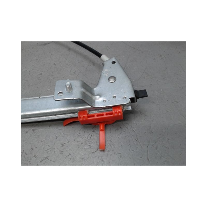 MECANISME LEVE-GLACE ARRIERE DROIT FIAT PUNTO