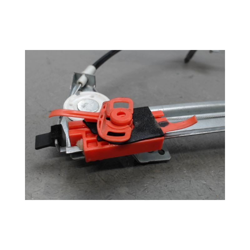 MECANISME LEVE-GLACE ARRIERE DROIT FIAT PUNTO