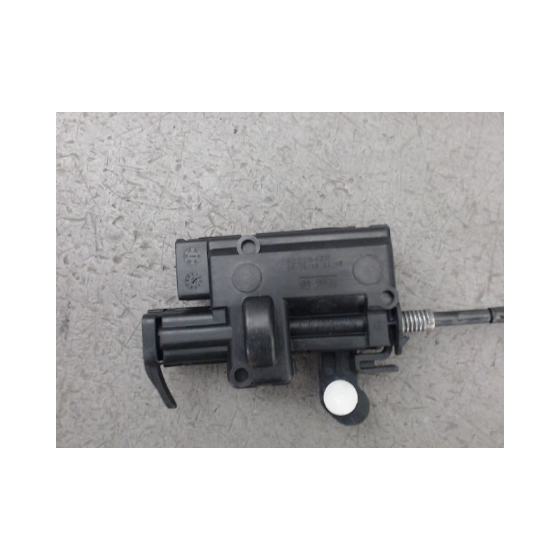 ACTIONNEUR TRAPPE CARBURANT RENAULT CLIO