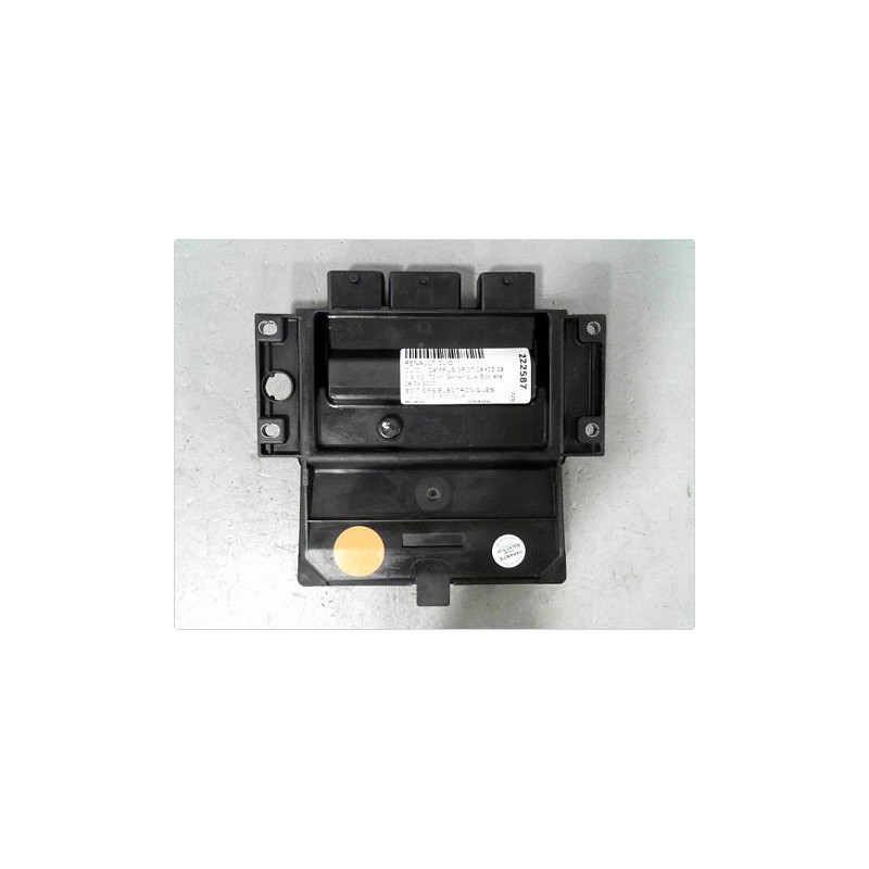 CALCULATEUR MOTEUR RENAULT CLIO II CAMPUS 06-09