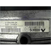 CALCULATEUR MOTEUR RENAULT SCENIC II PH1 02-06