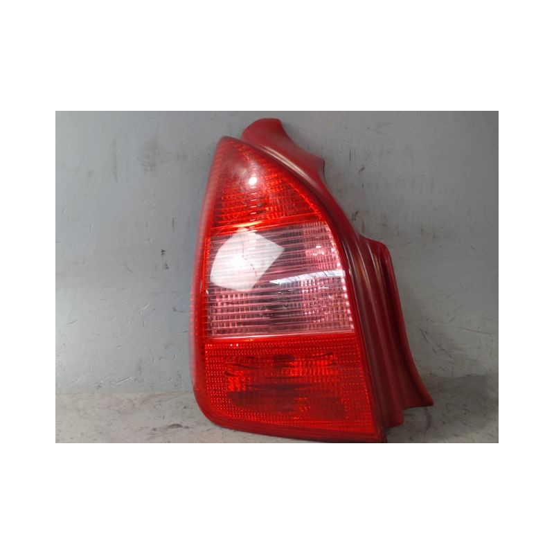 FEU ARRIERE GAUCHE  CITROEN C2 2005-