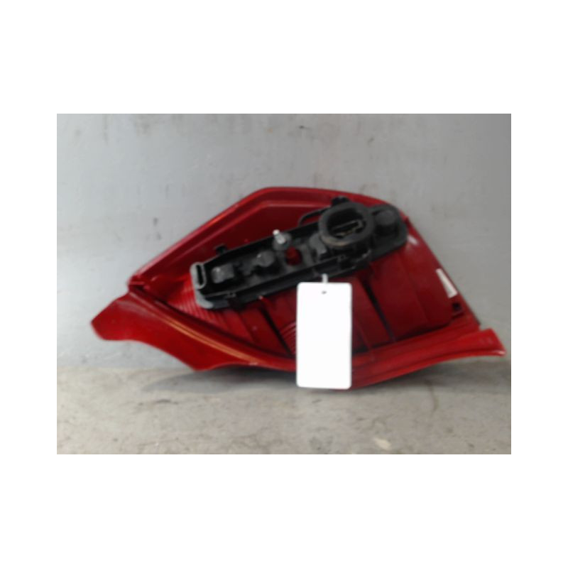 FEU ARRIERE GAUCHE  CITROEN C2 2005-