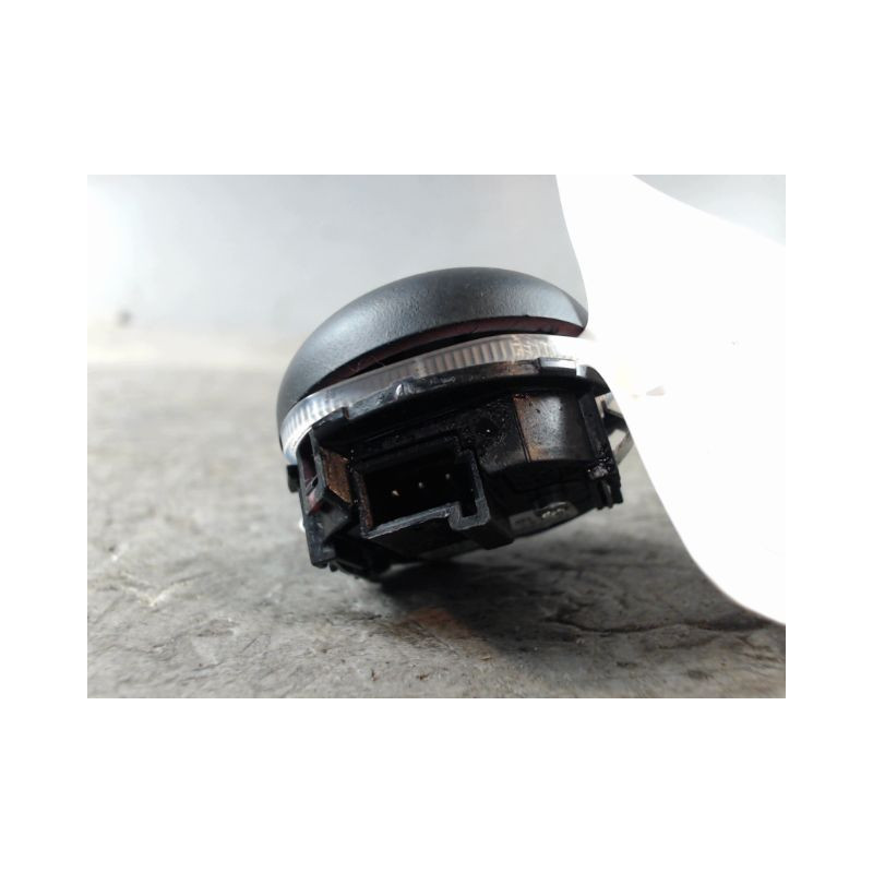 BOUTON DE WARNING MINI MINI 2010-