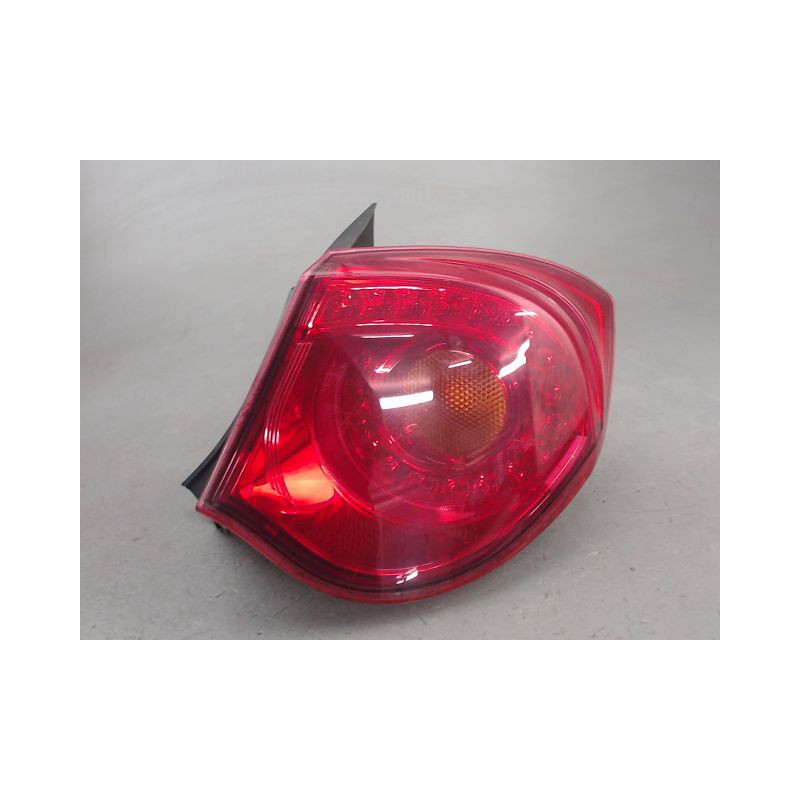 FEU ARRIERE DROIT ALFA ROMEO GIULIETTA