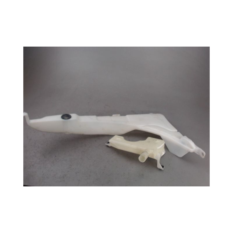 RESERVOIR LAVE-GLACE AVANT PEUGEOT 508