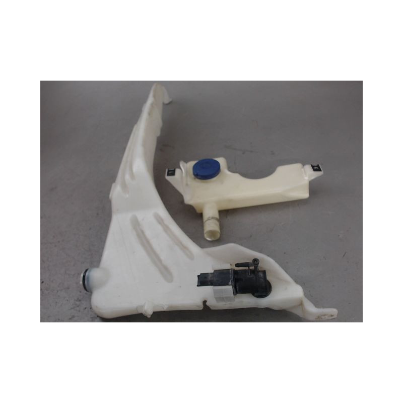 RESERVOIR LAVE-GLACE AVANT PEUGEOT 508