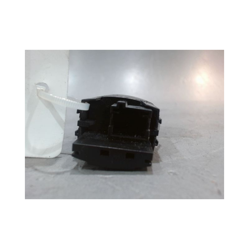 BOUTON DE WARNING B.M.W. X3