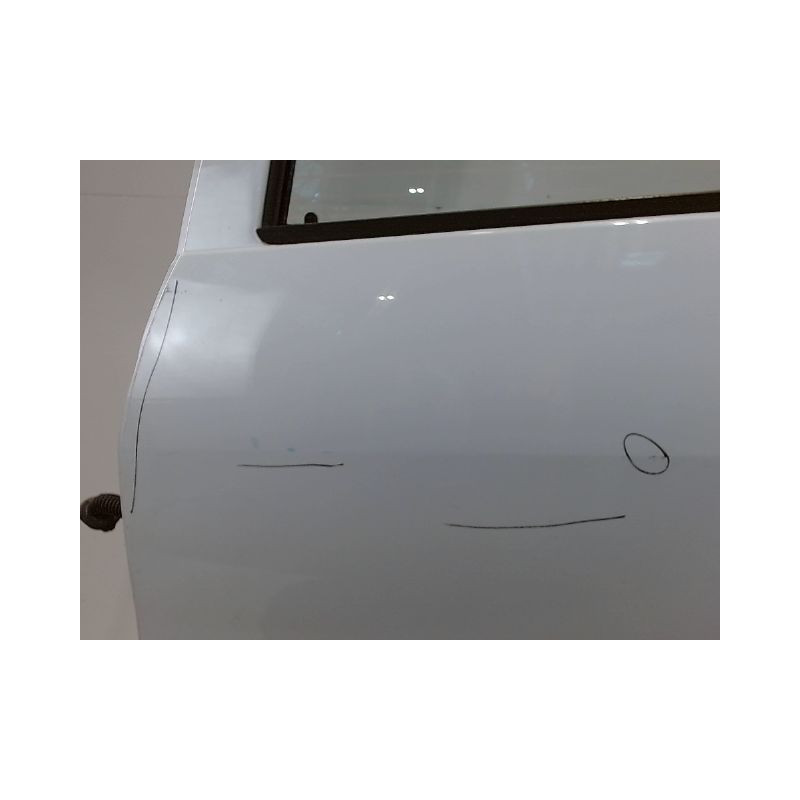 PORTE ARRIERE GAUCHE DACIA DUSTER 2010-
