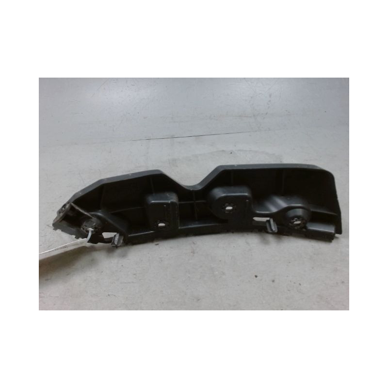 SUPPORT PARE-CHOC AVD DACIA DUSTER 2010-