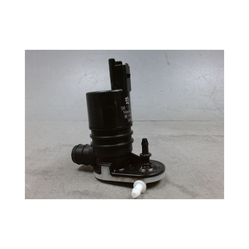 POMPE LAVE-GLACE AVANT PEUGEOT 3008