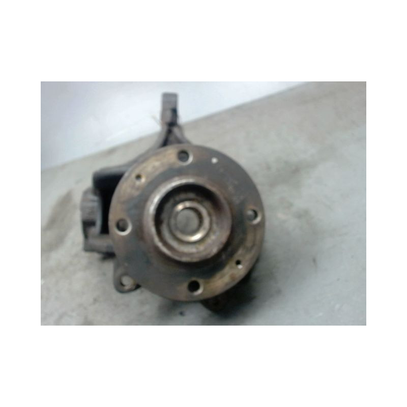 PIVOT AVANT GAUCHE PEUGEOT 207