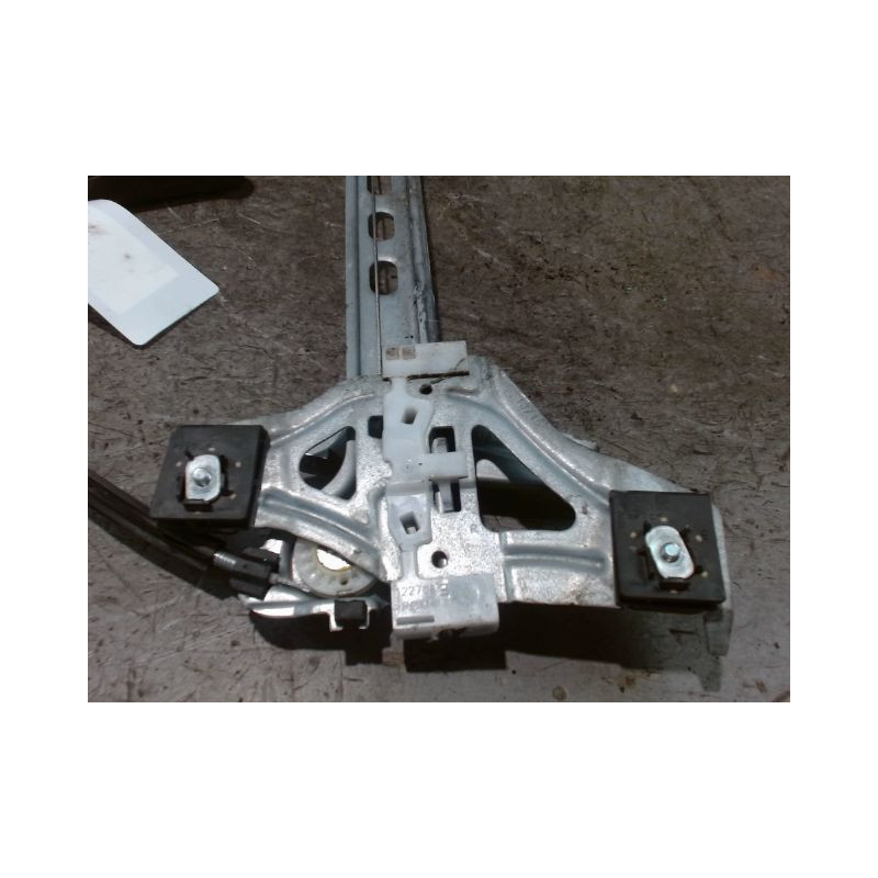 MECANISME+MOTEUR LEVE-GLACE AVANT DROIT CITROEN C1 5P