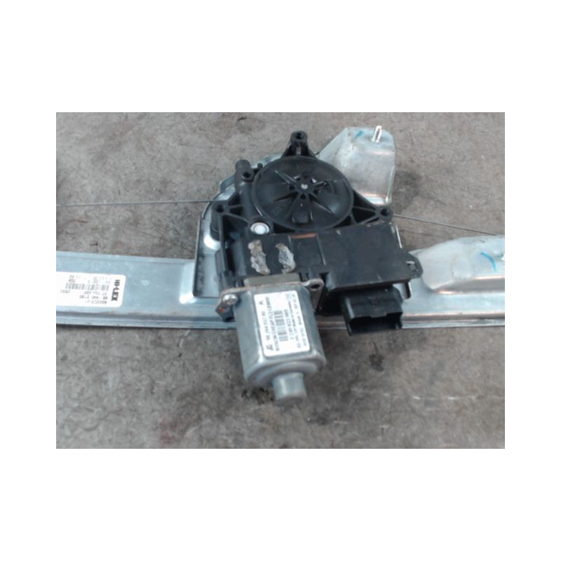 MECANISME+MOTEUR LEVE-GLACE AVANT GAUCHE PEUGEOT 208