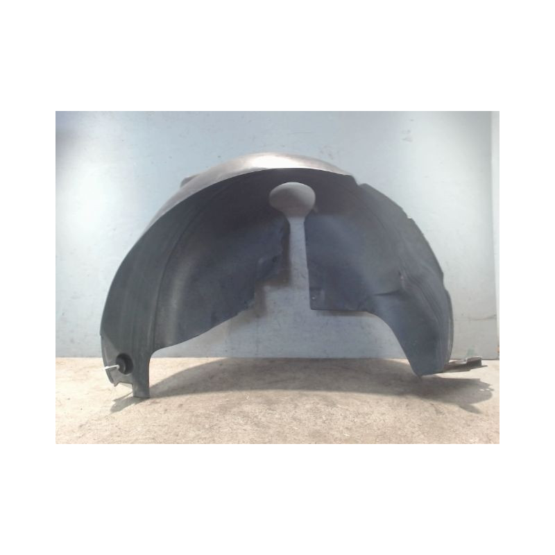 PARE-BOUE ARRIERE GAUCHE CITROEN C4 04-08
