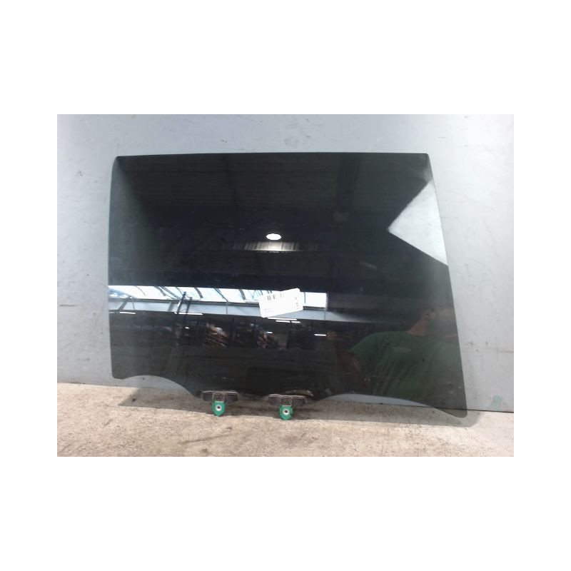 GLACE PORTE ARD TOYOTA RAV4