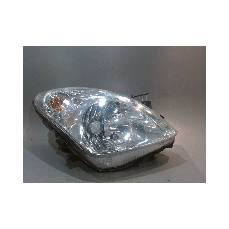 PHARE DROIT NISSAN PIXO