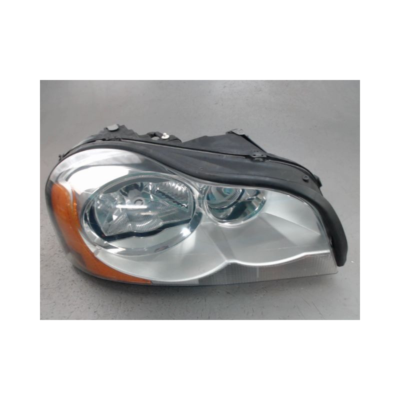 PHARE DROIT VOLVO XC90