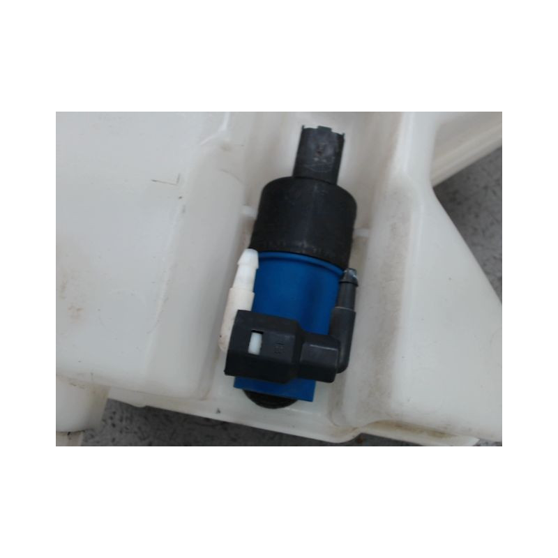 RESERVOIR LAVE-GLACE AVANT RENAULT CLIO