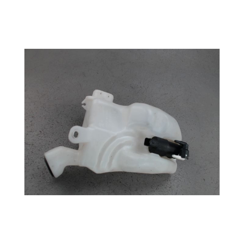 RESERVOIR LAVE-GLACE AVANT CITROEN DS3