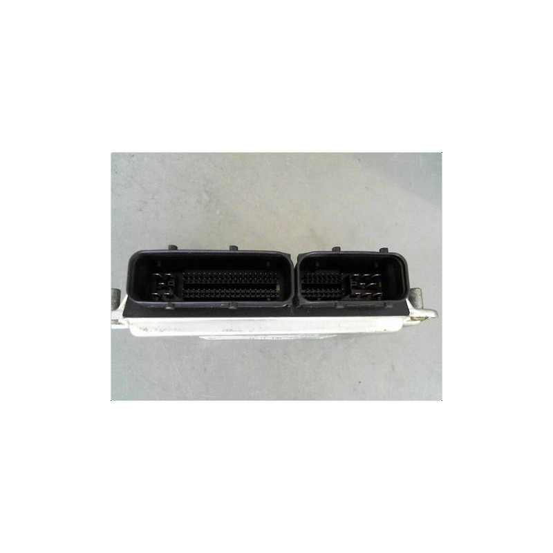 CALCULATEUR MOTEUR VOLKSWAGEN POLO IV 02-05