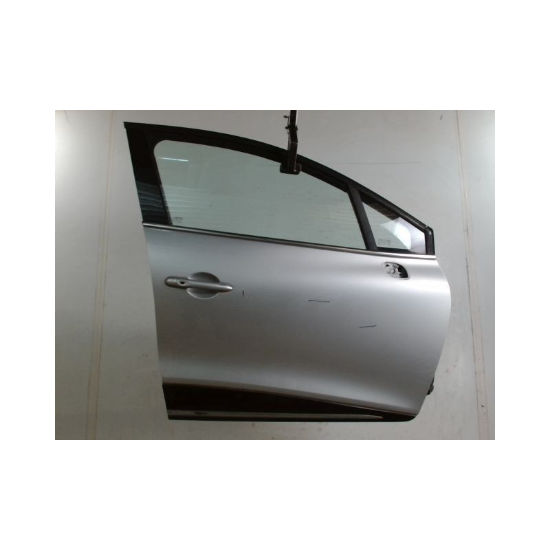 PORTE AVANT DROIT RENAULT CLIO