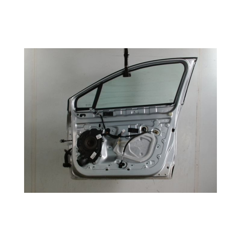 PORTE AVANT DROIT RENAULT CLIO