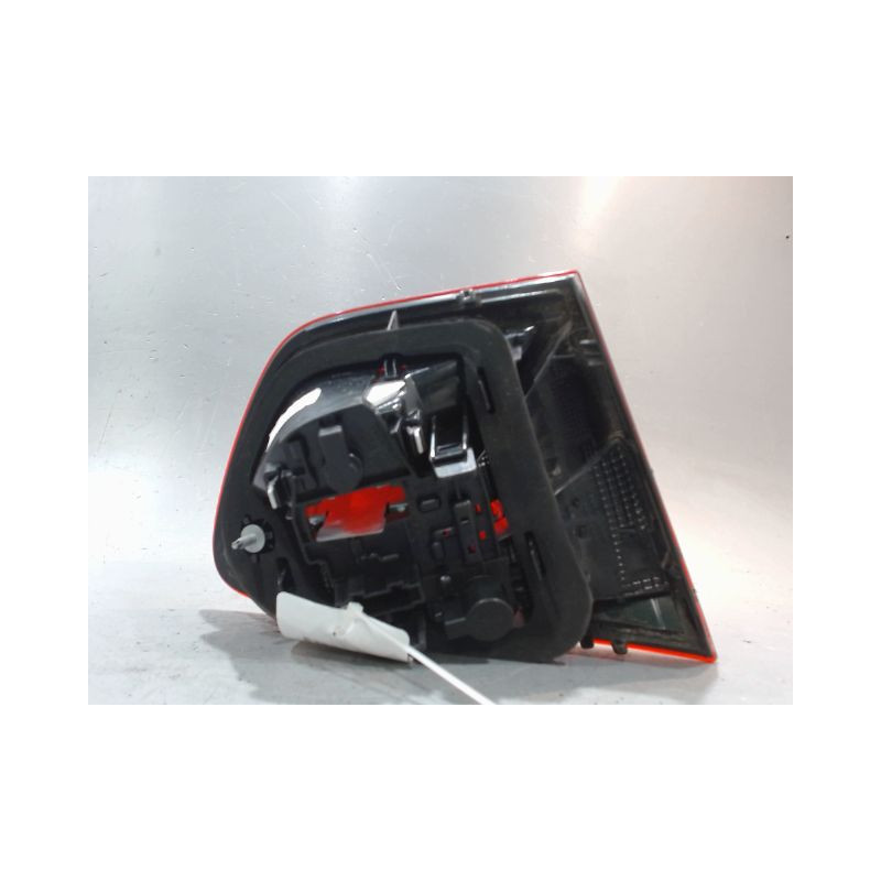 FEU ARRIERE INTERIEUR DROIT SEAT IBIZA
