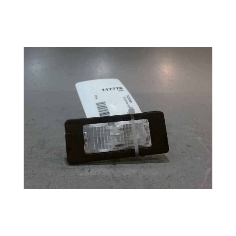 ECLAIREUR PLAQUE DE POLICE DROIT SEAT IBIZA