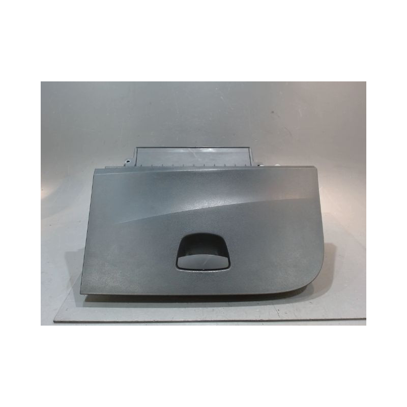 BOITE A GANTS SEAT IBIZA