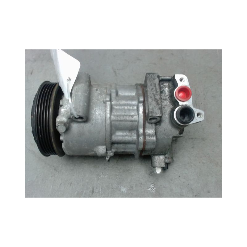 COMPRESSEUR AIR CONDITIONNE TOYOTA VERSO