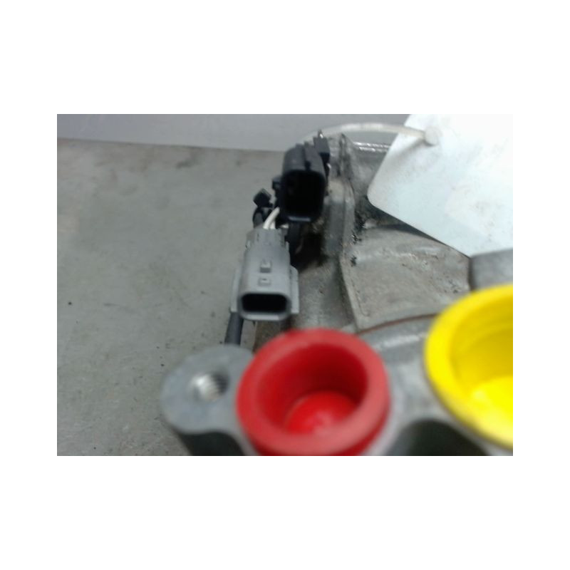 COMPRESSEUR AIR CONDITIONNE RENAULT CLIO