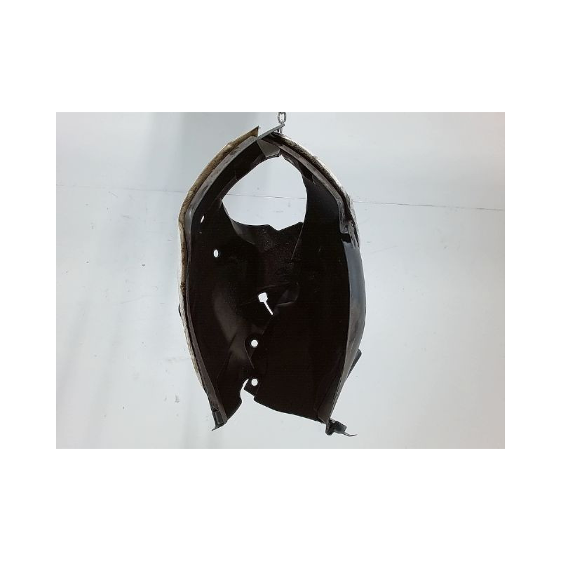 PARE-BOUE AVANT DROIT RENAULT CLIO IV 2012-