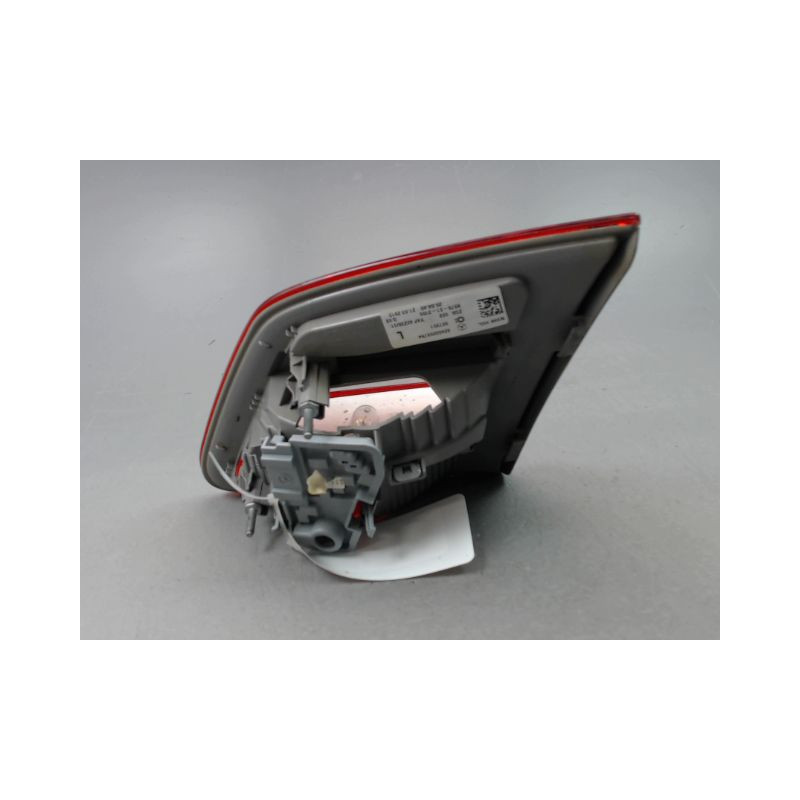 FEU ARRIERE INTERIEUR GAUCHE MERCEDES CLASSE B 2008-