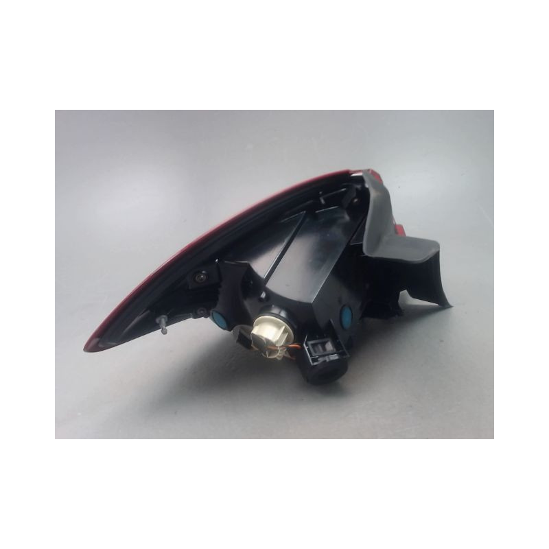FEU ARRIERE DROIT FORD FIESTA 2008-