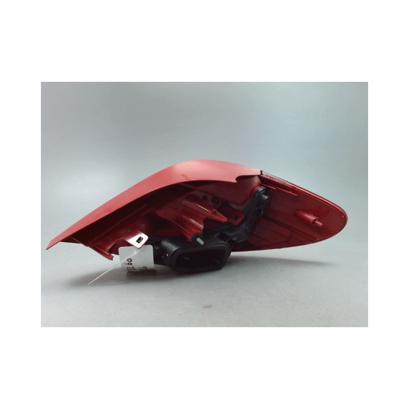 FEU ARRIERE GAUCHE  PEUGEOT 207 2006-2013