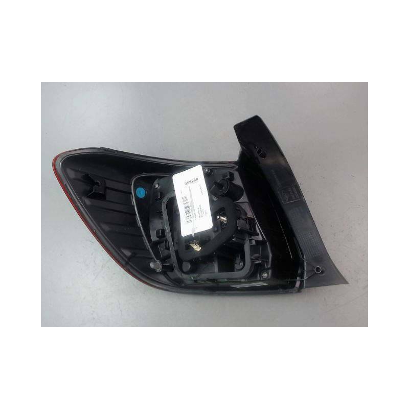 FEU ARRIERE DROIT DACIA SANDERO II Phase 1 2012-...