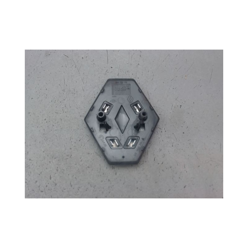 SIGLE CALANDRE RENAULT CLIO III Phase 2 2009-2014