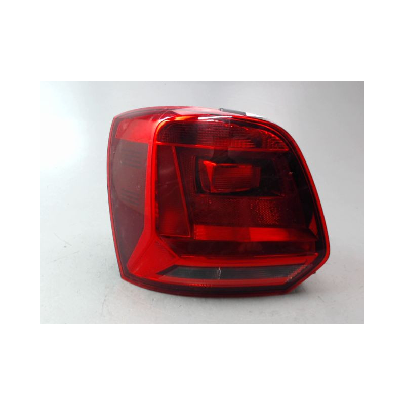 FEU ARRIERE GAUCHE  VOLKSWAGEN POLO V Phase 1 (6R) 2009-...