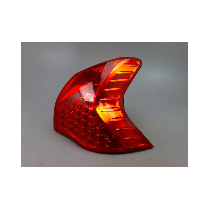 FEU ARRIERE DROIT PEUGEOT 3008 BREAK I Phase 1 2009-2013