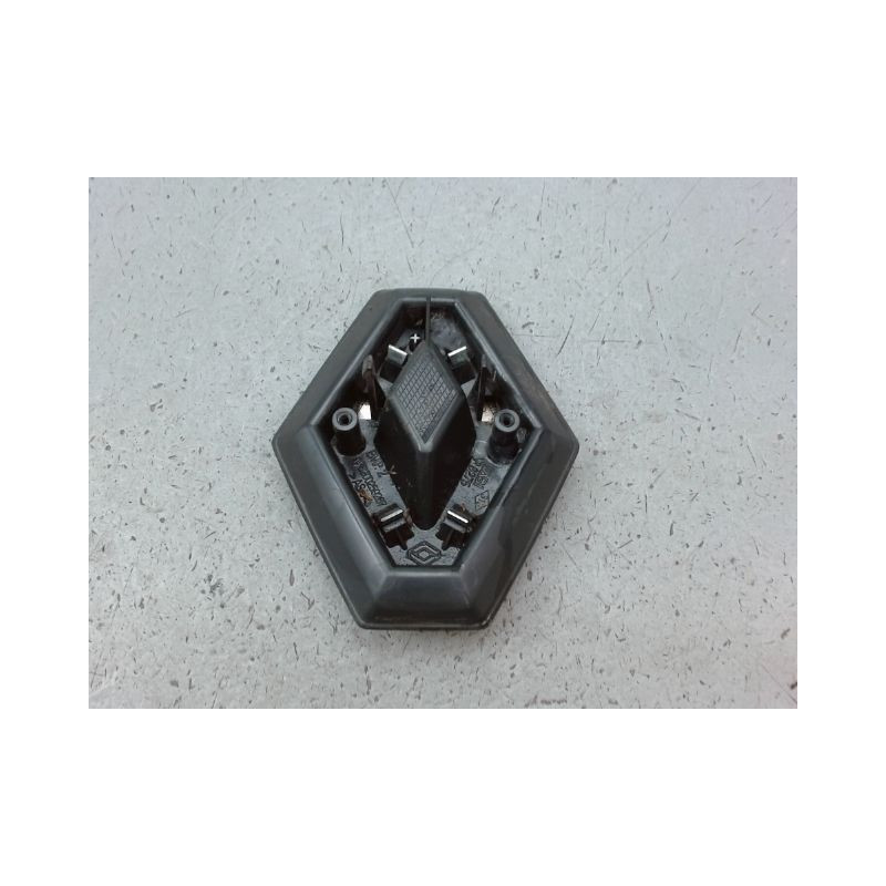 SIGLE CALANDRE RENAULT TWINGO II Phase 1 2007-2011